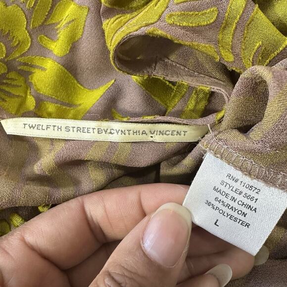 Cynthia Vincent Velvet Tropical Boho Artsy Top Large Blouse Peasant Neon Citron - Picture 7 of 10